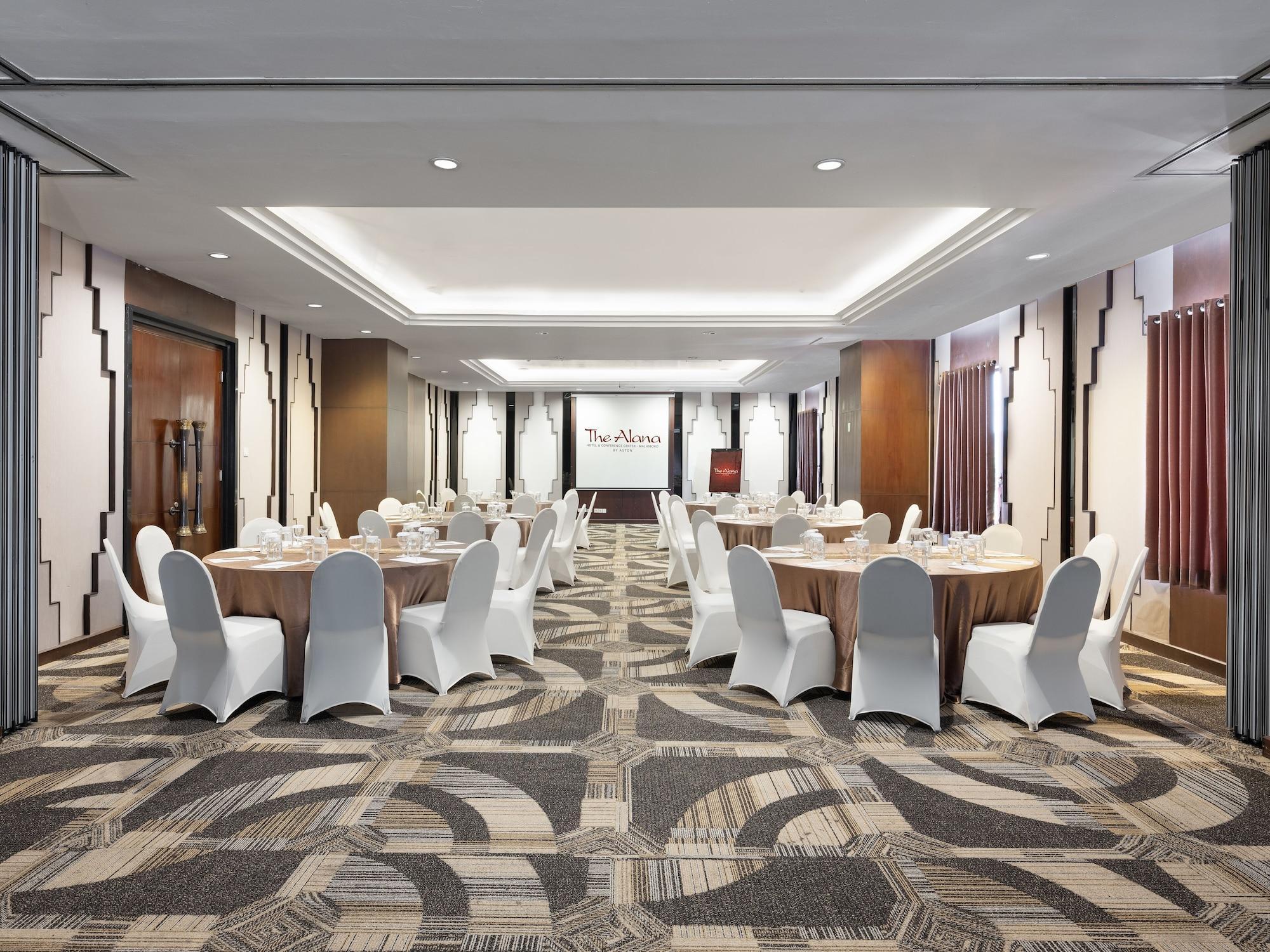 The Alana Hotel & Conference Center Malioboro Yogyakarta By Aston Luaran gambar