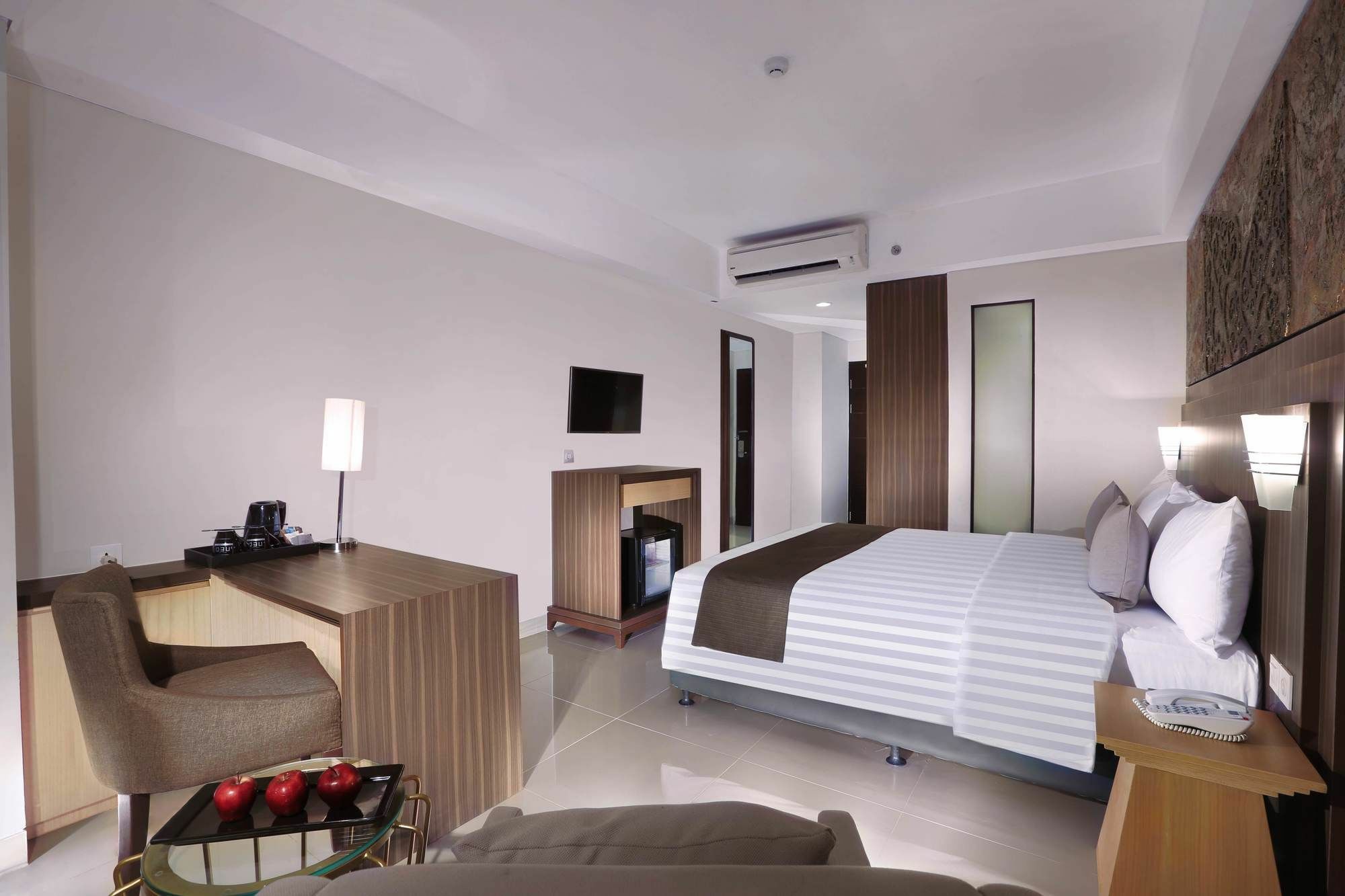 The Alana Hotel & Conference Center Malioboro Yogyakarta By Aston Luaran gambar